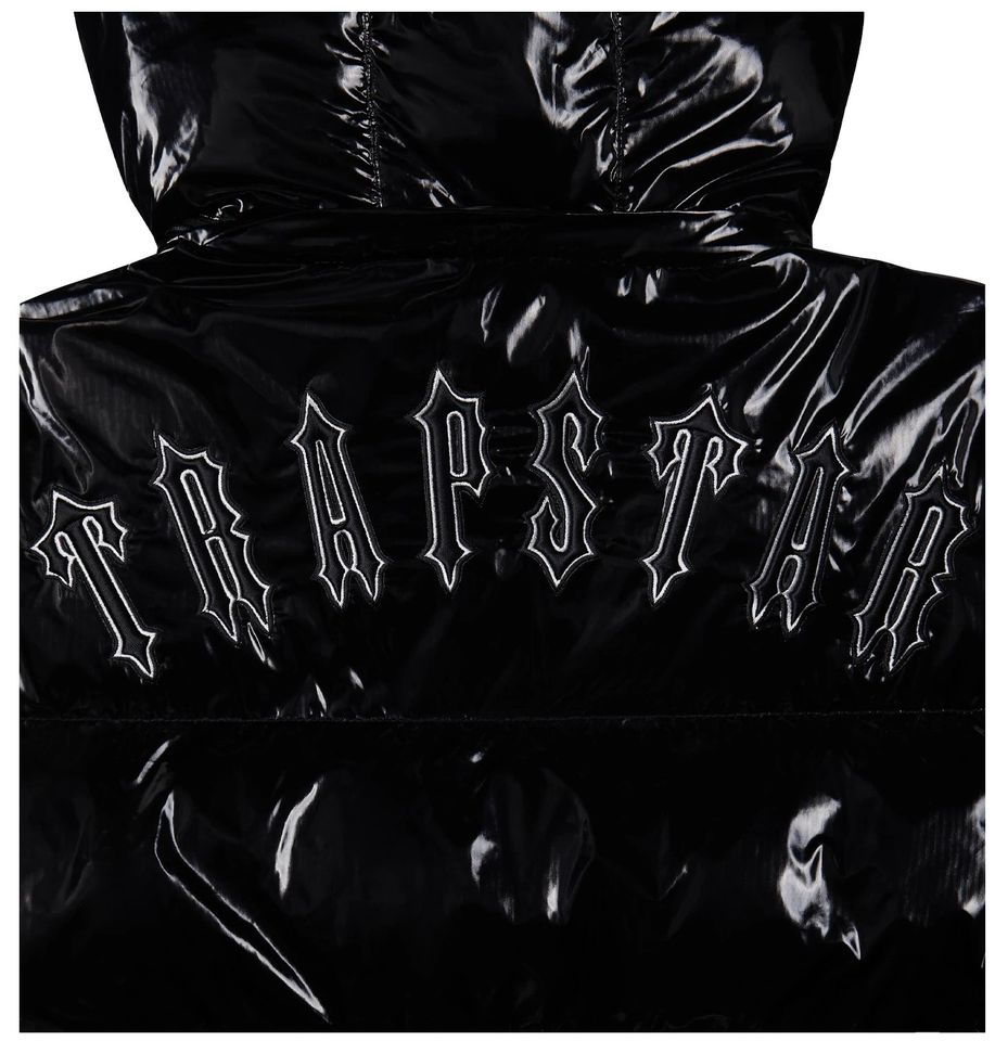 TRAPSTAR SHINY IRONGATE JACKET DETACHABLE HOOD - BLACK